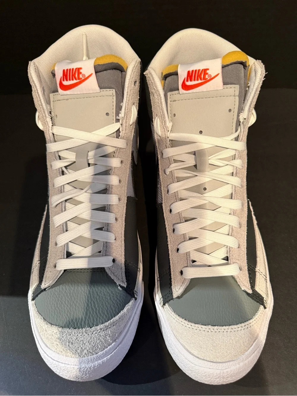 Men's Nike Blazer Mid ‘77 Pro Club in smoke Gray and Black - Athletic Casual 10M